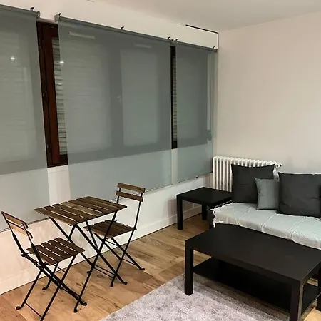 Appartamento Buttes Chaumont Refait à Neuf *